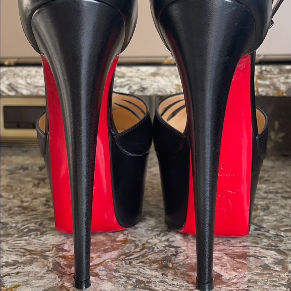 Christian Louboutin Amyada Colombe Leather Heels - Picture 8 of 10